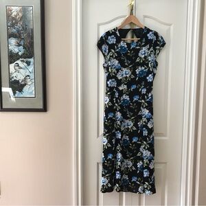 BANANA REPUBLIC Midi/Maxi Side Slit Black/Blue Cap Sleeve Floral Dress s…